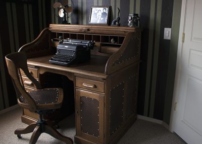 Fully functional modded roll top desk